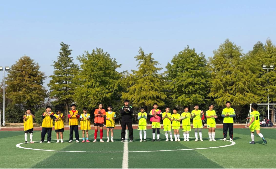 社区互动-绿茵逐梦，“足”够精彩——临川二小第八届足球联赛圆满落幕
